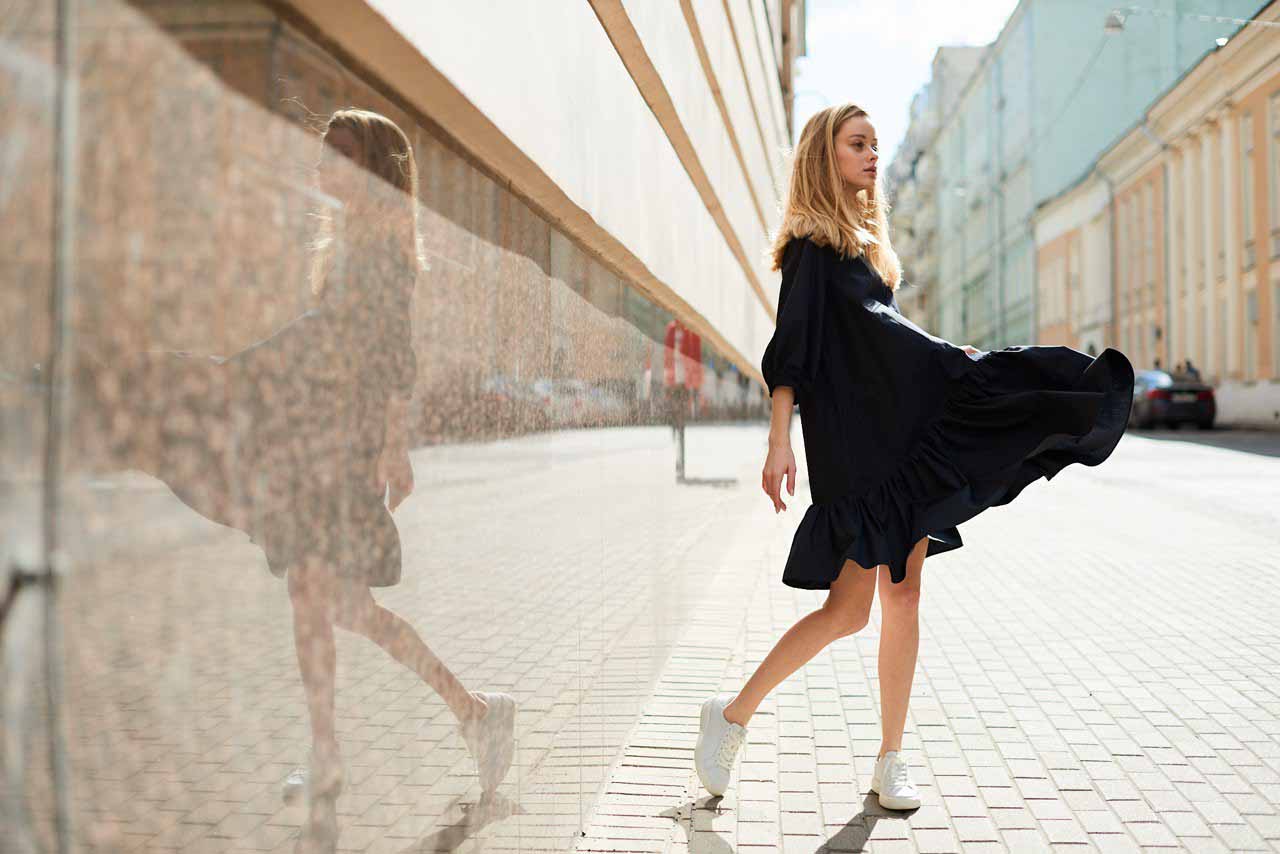 Продажа готовых женской одежды в Москве