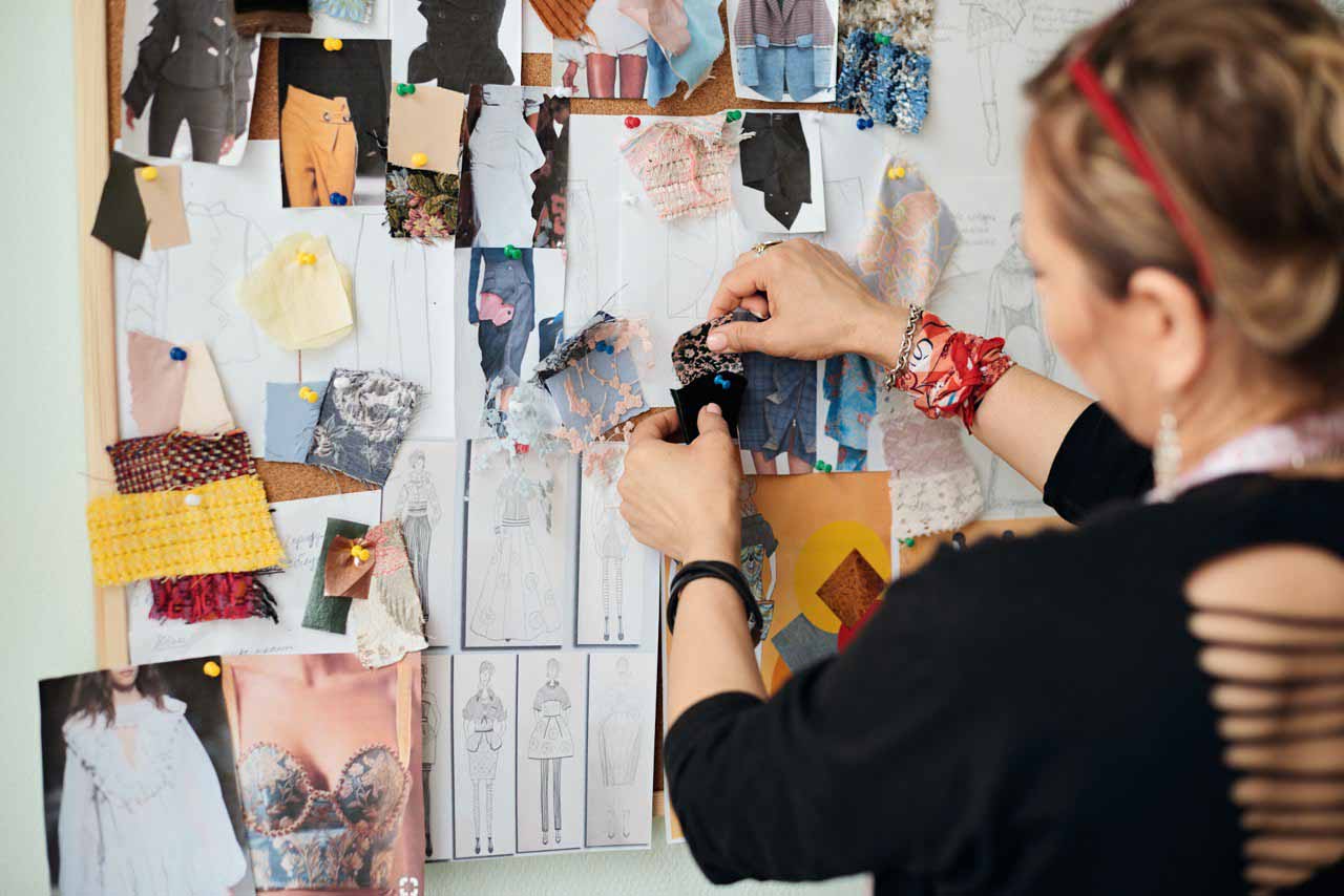 Пошив костюмов для танцевальных коллективов в Москве