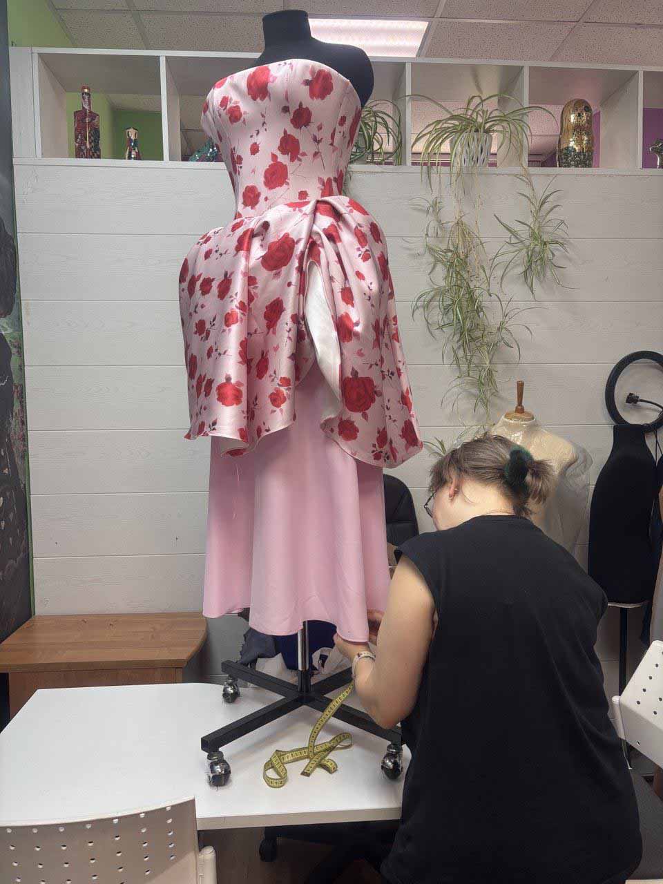 Пошив платьев в Москве